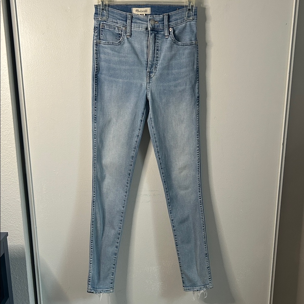 Madewell The 10” High-Rise Light Wash Ankle Stretch Skinny Jeans